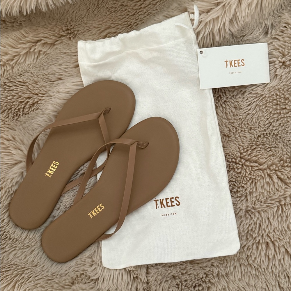 TKEES Lily-Nudes Beach Bum Sandals